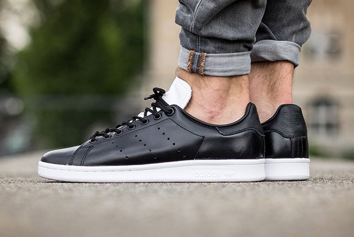 stan smith black leather white sole, Up 