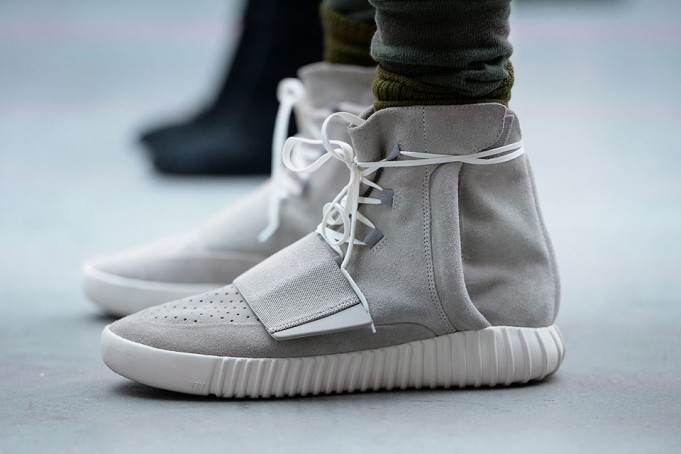 undefeated-yeezy-boost-giveaway-681x454