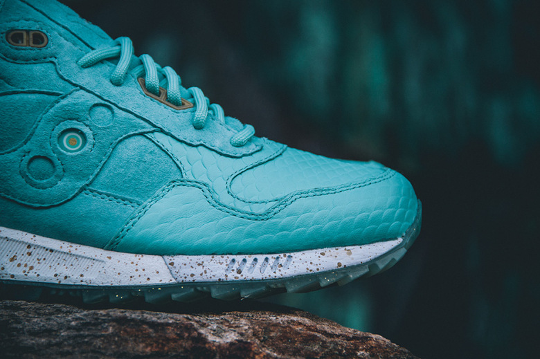 saucony shadow 5000 righteous one