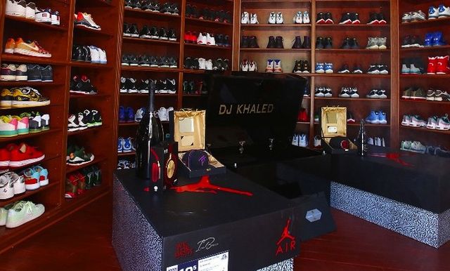 dj-khaled-sneaker-closet-room-21_result