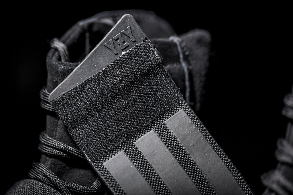 adidas-yeezy-750-boost-black-release-date-4