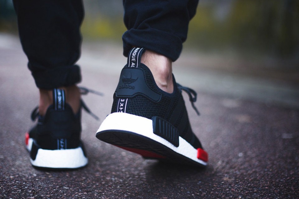 nmd r1 exclusive