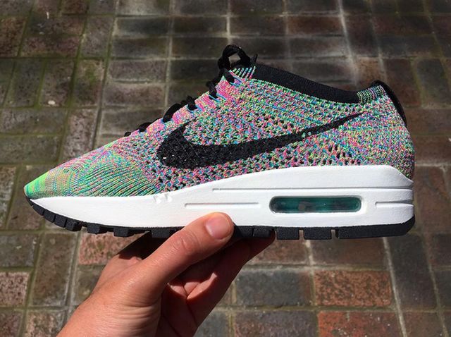 nike flyknit air max colorways