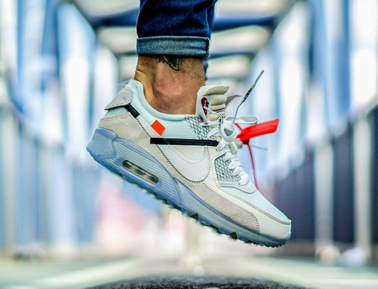Off White x Nike Air Max 90 On Foot