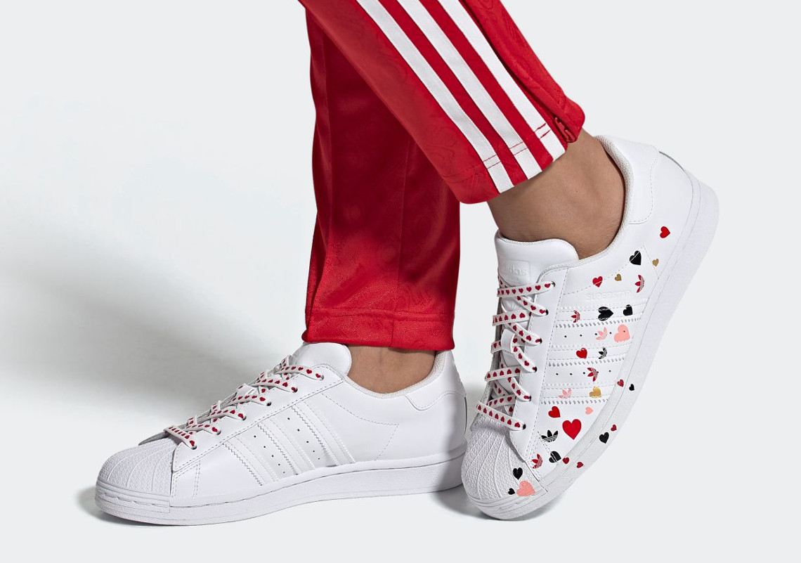 adidas Originals Valentine's Collection سيسكو سيستمز