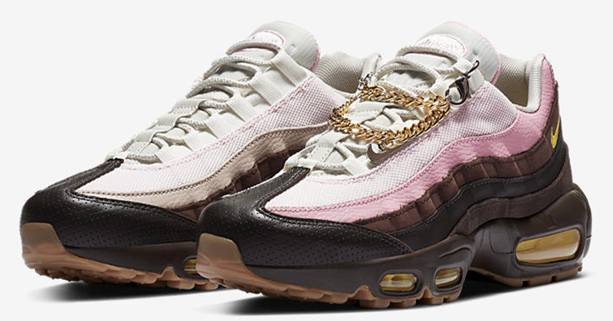 A WMNS Nike Air Max 95 Surfaces in 