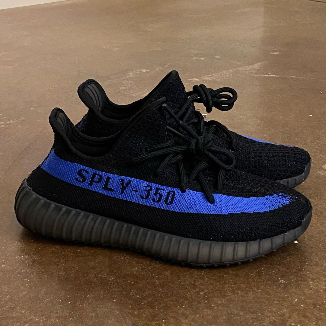 adidas YEEZY BOOST 350 V2 Dazzling Blue GY7164 Release Date - Drumpe