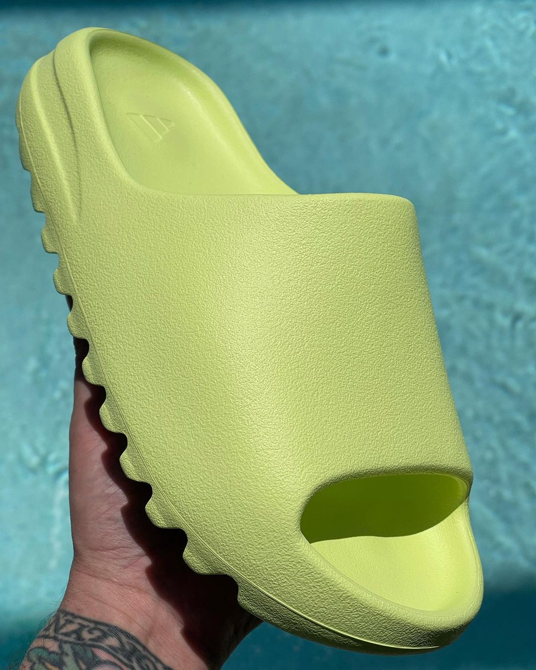 adidas YEEZY Slide Pure Glow Green Onyx May 2022 Info